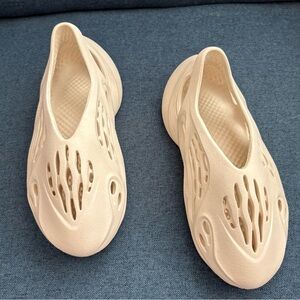 Adidas Yeezy Foam Runner RNNR Ararat Foamrunner Mens Size 6